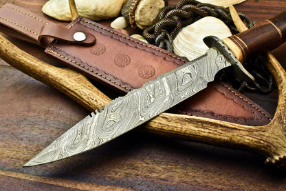 Custom Handmade Damascus Bowie Hunting Knife – Walnut Wood Handle