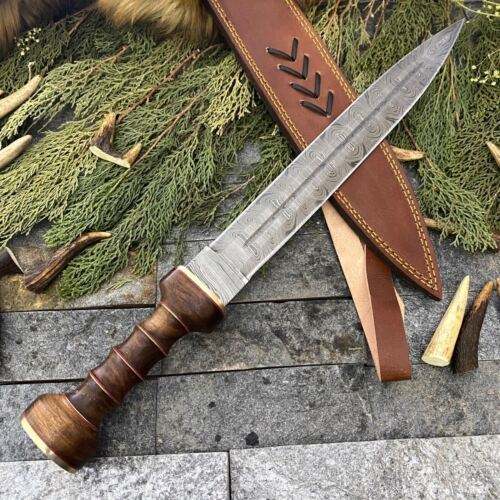 21" Handmade Damascus Gladius Sword – Wooden Handle & Leather Sheath