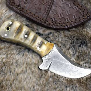 5.25" Pocket-Sized Damascus Bowie Knife with Ram Horn Handle