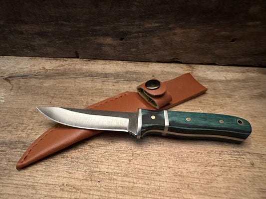 6.25" Little Skinner Hunting Knife with Stainless Steel Blade & Green Dyed Wooden Handle