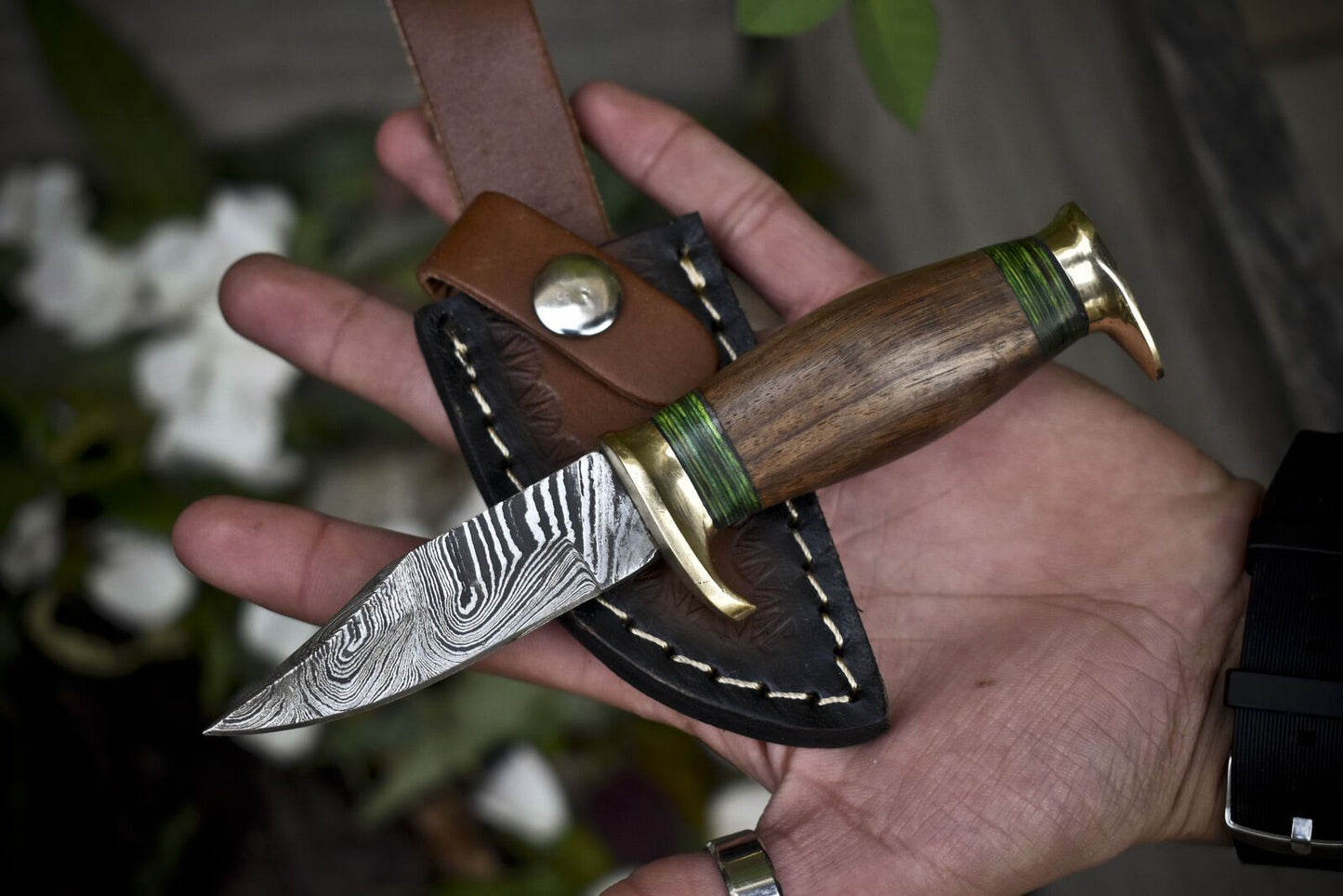 6" Custom Forged Damascus Skinner Knife with Twist Pattern and Walnut Wood Handle for Outdoor Hunting Use