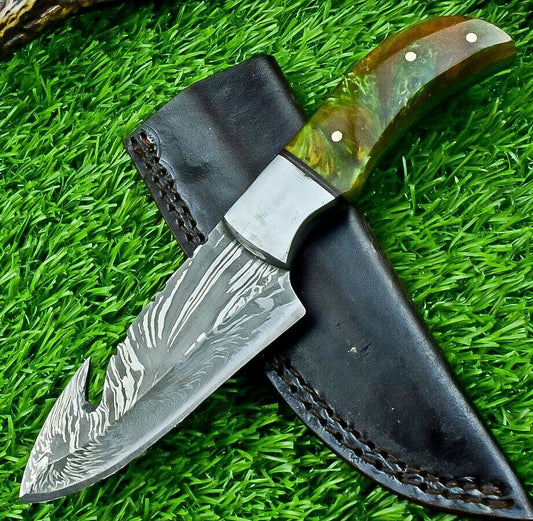 7.5" Custom Handmade Damascus Bowie Knife – Resin Handle | Compact Full Tang