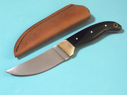 7.5" Horn Skinner Knife – Full Tang Stainless Steel Fixed Blade with Brass Guard & Leather Sheath