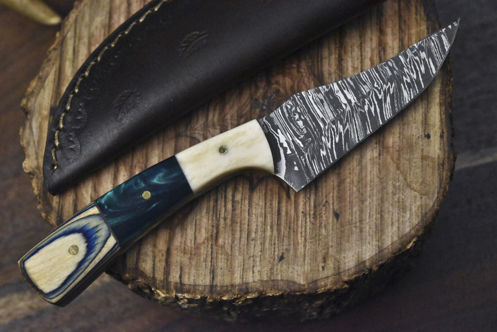 7" Custom Twist Damascus Skinner Knife Mixed Material Handle Hiking Closeout