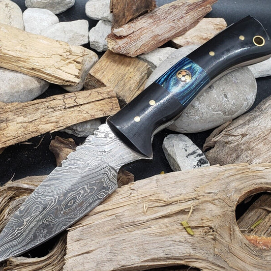 7 Inch Damascus Steel EDC Hunting Cleaver Knife with Wood and Horn Handle