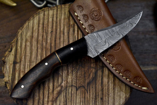 7" Twist Damascus Skinner Knife with Walnut Wood Handle – Handmade Hunting Gift Knife