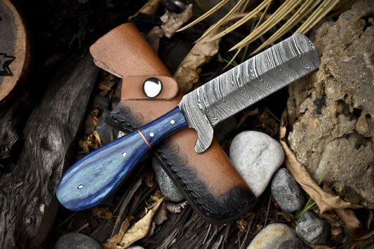 8.0 in Custom Hunting Skinner Knife Twist Damascus Hard Wood EDC
