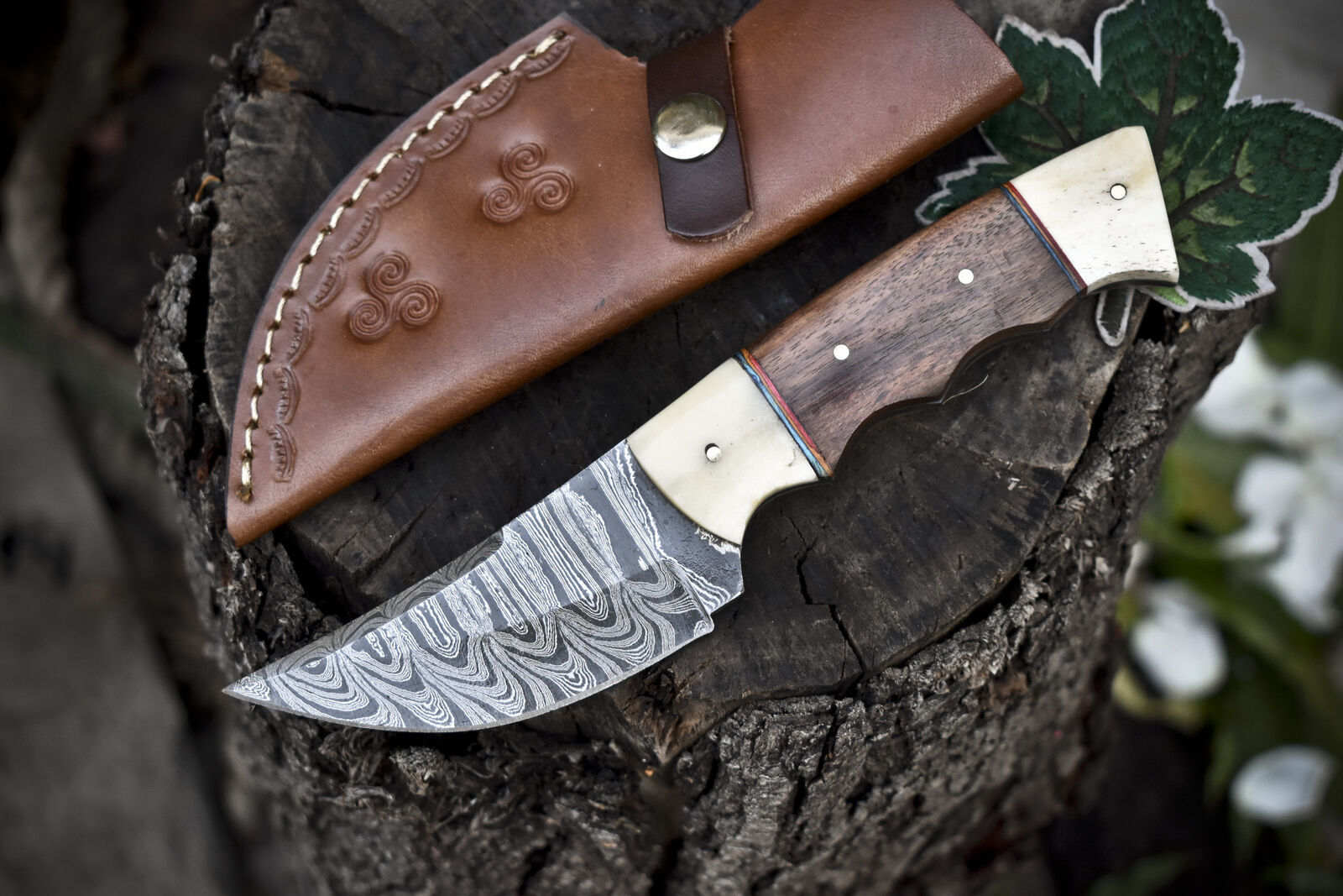 8.0 in Twist Damascus Skinner Knife Walnut Wood Handmade EDC Veterans Gift