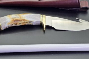 8.25" Stag Skinner Knife with Gut Hook – 4.125" Stainless Steel Blade, Stag Handle, Leather Sheath
