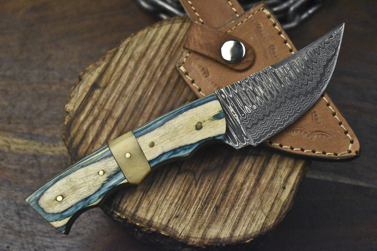 8.5" Damascus Skinner Knife Ladder Pattern Bone and Wood Handle Hunting Fishing Gift