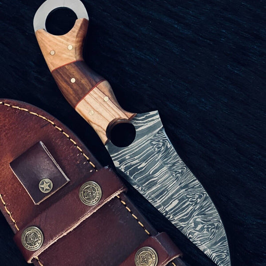 8.5" Handmade Twist Damascus Steel Bowie Hunting Knife – Camel Bone & Wood Handle