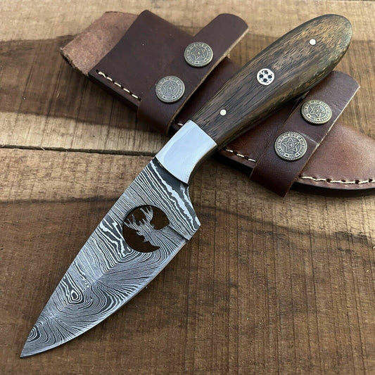 8.5 Inch Hand Forged Damascus Bowie Knife with Wood Handle