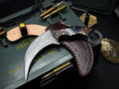 8" Custom Damascus Karambit Knife Damascus Steel Karambit with Horn and wood Handle 