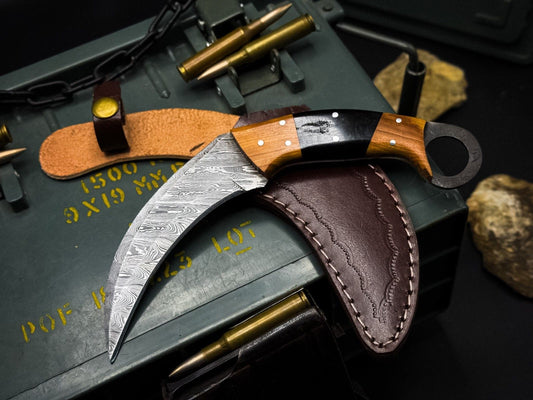 8" Handmade Damascus Karambit Knife Damascus Steel Karambit with Horn and Wood Handle 