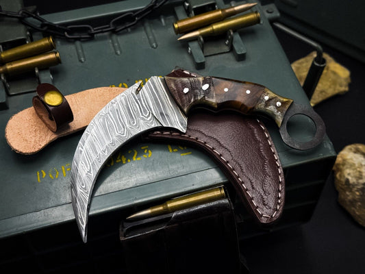 8” Handmade Damascus Karambit Knife Full Tang Damascus Steel with Horn Handle 