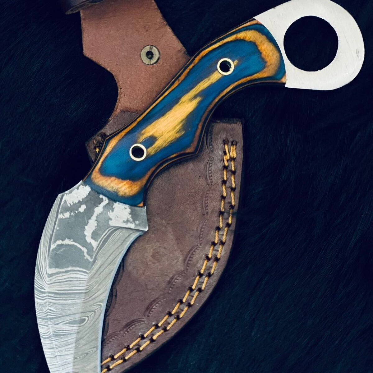 8" Handmade Twist Damascus Karambit Knife with Camel Bone & Wood Handle