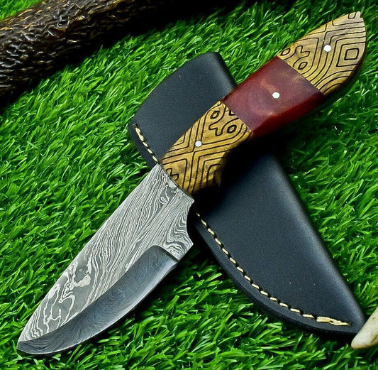 8 Inch Custom Damascus Bowie Hunting Knife with Resin and Wood Handle