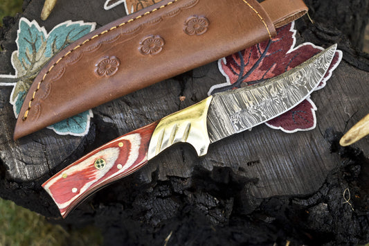 8" Twist Damascus Skinner Knife with Hardwood Handle and Brass Guard

