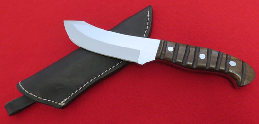 9.25" Buffalo Skinner Knife – 5" Upswept Stainless Blade, Carved Hardwood Handle, Leather Sheath
