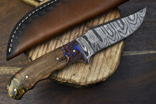 9.5" Forged Skinner Knife Twist Damascus Walnut Wood Handle with Sheath