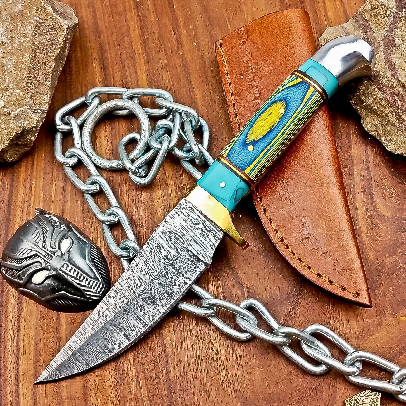 9" Damascus Steel Hunting Knife with Hardwood Handle & Leather Sheath