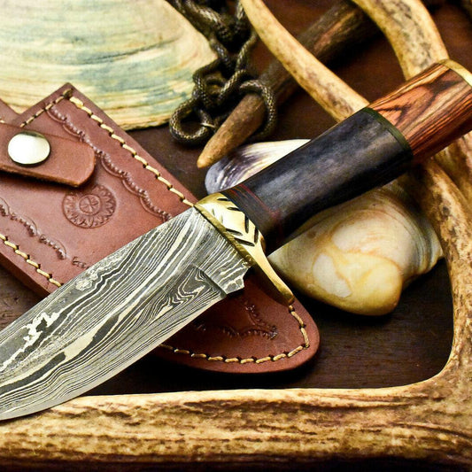 9" Handmade Damascus Steel Bowie Knife – Walnut Wood Handle with Leather Sheath