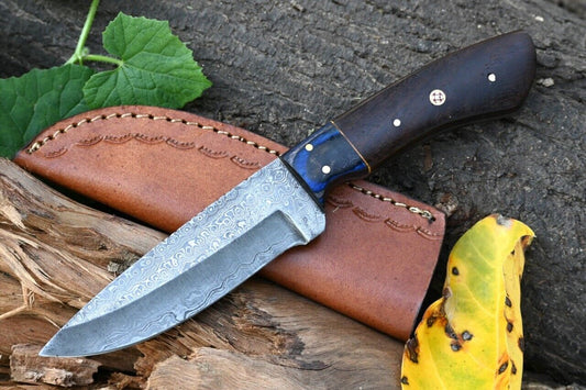 9" Handmade Damascus Steel Skinner Knife – Twist Pattern Blade with Leather Sheath
