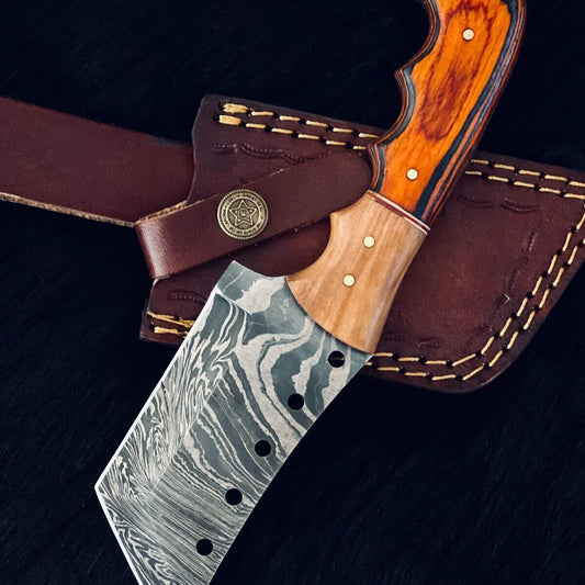 9" Handmade Twist Damascus Steel Bowie Hunting Knife – Camel Bone & Wood Handle