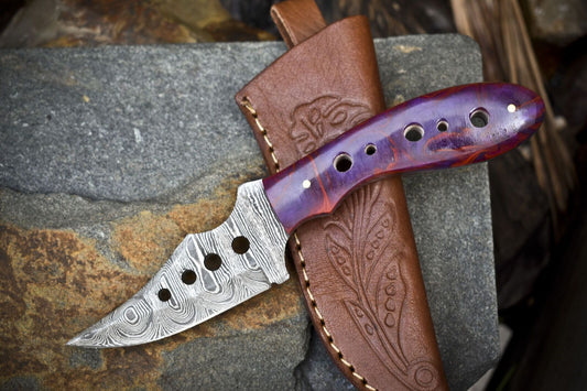 Best Selling Twist Damascus Skinner Knife Micarta Handle Hand Forged EDC Blade