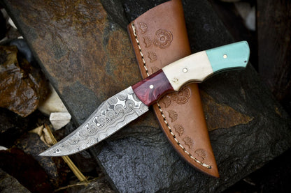 Compact Rain Drop Damascus Skinner Knife with Mixed Material Handle – Custom Handmade Hunting Blade

