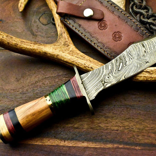 Custom Damascus Bowie Hunting Knife | Olive Wood Handle, 7.5" Blade
