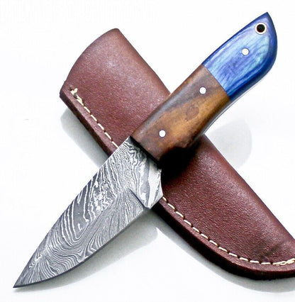 Custom Damascus Hunting Skinner Knife Wood Handle Fixed Blade with Leather Sheath