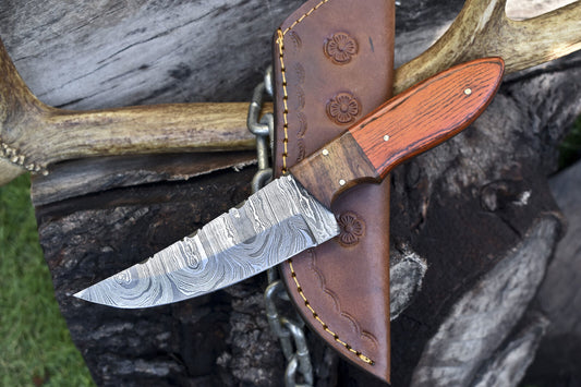 Custom Forged Twist Damascus Skinner Knife with Hard Wood Handle & Wooden Bolster – 9 Inch EDC Hunting Knife