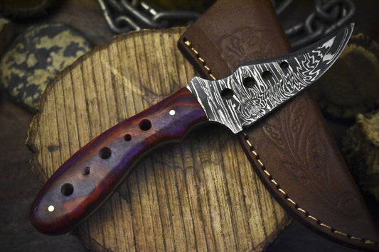 Custom Forged Twist Damascus Skinner Knife with Micarta Handle for Sports and Hunting