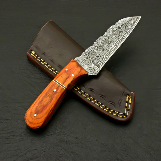 Custom Hand Forged Damascus Skinner Knife with Twist Pattern Blade and Pakka Wood Handle – Handmade Fixed Blade Hunting Knife