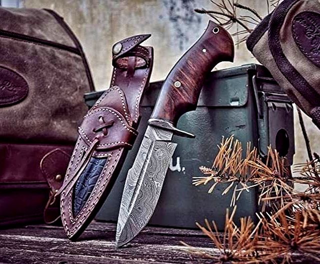 Custom Hand Forged Damascus Steel Tracker Knife – 10.5" Full Tang Hunting, Camping & Hiking Fixed Blade with Wood & Steel Guard Handle