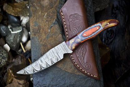 Custom Hand Forged Twist Damascus Skinner Knife with Hardwood Handle – 9.5" Fixed Blade Survival Knife