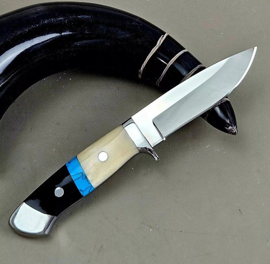 Custom Handmade D2 Steel Hunting Knife – Stag & Wolf Handle with Leather Sheath
