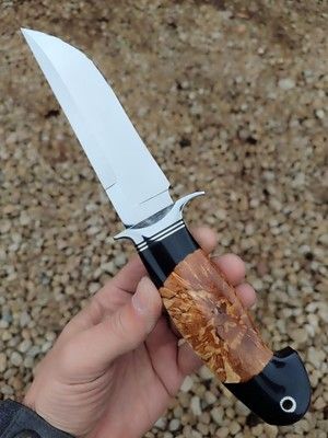 Custom Handmade D2 Steel Hunting Knife – Steel Clip & Resin Sheet Handle with Leather Sheath