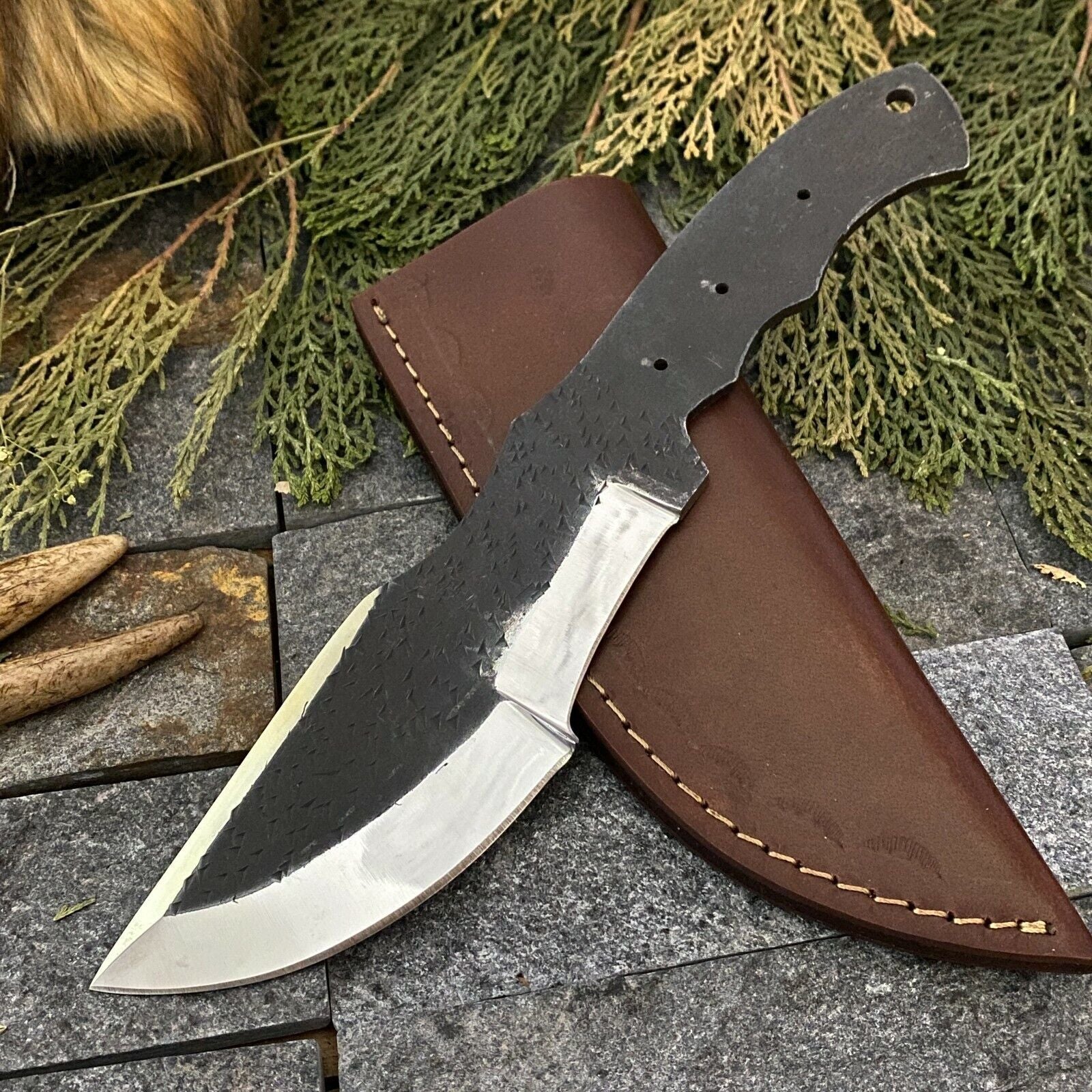 Custom Handmade D2 Steel Tracker Hunting Knife – Full Tang, Leather Sheath, 10"