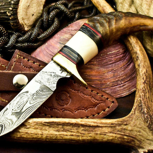 Custom Handmade Damascus Bowie Hunting Knife | Ram’s Horn Handle, 9" Overall