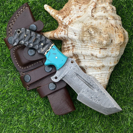 Custom Handmade Damascus Bowie Tracker Knife – Hardwood & Resin Handle with Leather Sheath