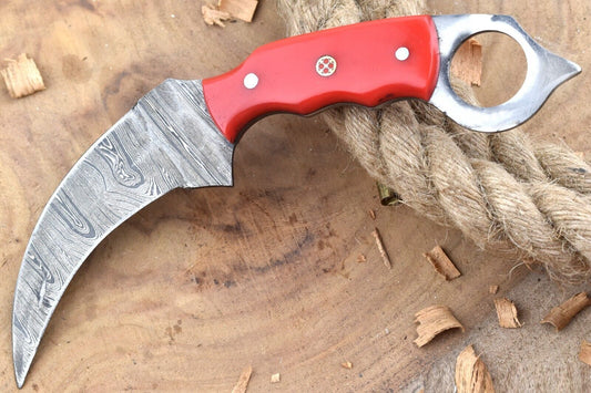 Custom Handmade Damascus Karambit  Damascus Steel Hunting Knife with Resin Handle