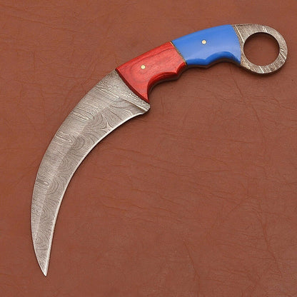 Custom Handmade Damascus Karambit Damascus Steel Hunting Knife with Wood and Resin Handle 