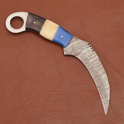 Custom Handmade Damascus Karambit Knife Damascus Steel Hunting Knife with Mix Handle