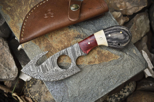 Custom Handmade Damascus Skinner Knife with Gut Hook – Twist Pattern Damascus Steel Skinner Hunting Knife Bone & Wood Handle