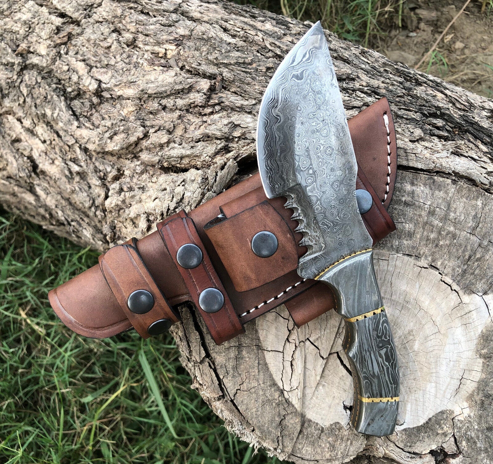 Custom Handmade Damascus Tracker Knife – Full Tang with Forged Damascus Steel Handle and Leather Sheath