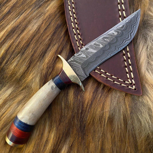 Custom Handmade Forged Damascus Skinner Hunting Knife with Stag and Brass Guard Handle W/ Leather Sheath