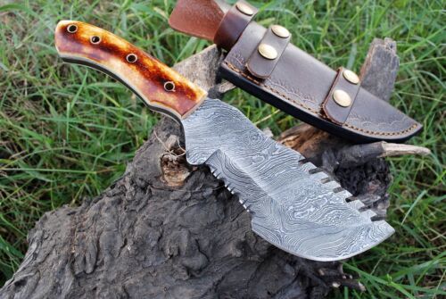 Custom Handmade Forged Damascus Steel Hunting Tracker Knife | Fixed Blade with Sheath
