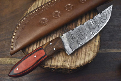 
Custom Twist Damascus Skinner Knife with Hard Wood Handle and Wooden Bolster